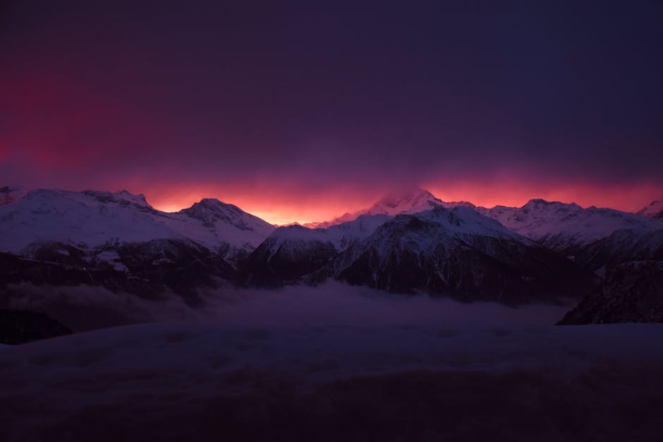Mountain Landscapes - Spectacular sunrise over snowcapped mountains wi #1824597