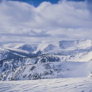 Snow Mountains - A breathtaking view of snow-covered mountain pea #2083180