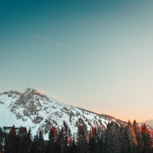 Snow Mountains - Breathtaking view of Morzine's snow-capped peaks #30037799