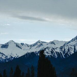 Snow Mountains - Stunning view of snow-capped peaks in the Himala #5436098
